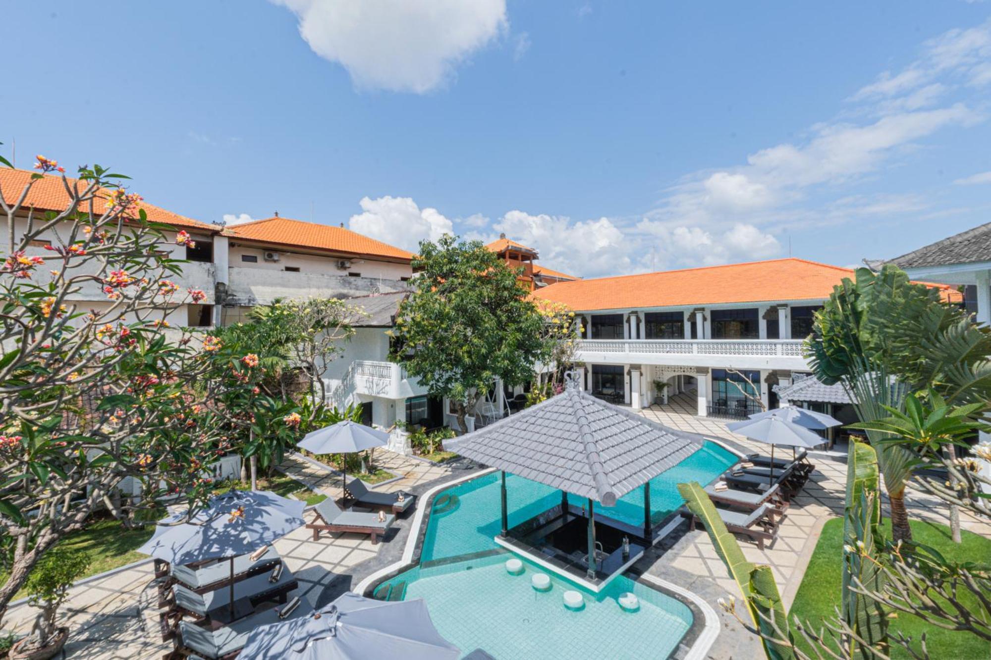 Casa Wina Kuta Hotel Kuta  Exterior photo